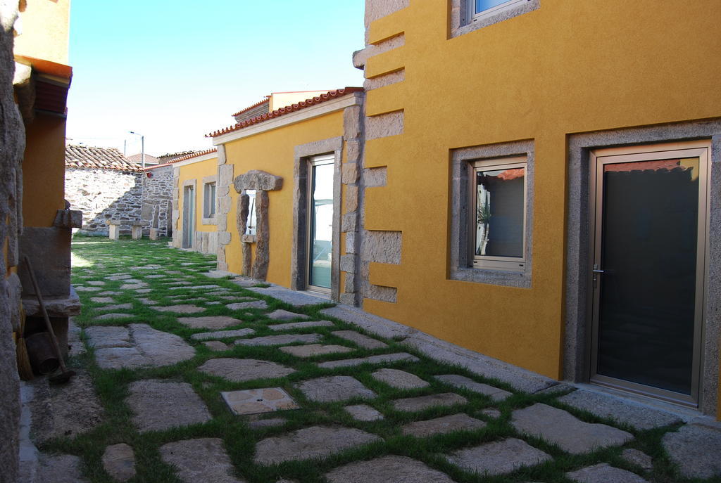 Curral De L Tiu Pino Villa Sendim  Bagian luar foto