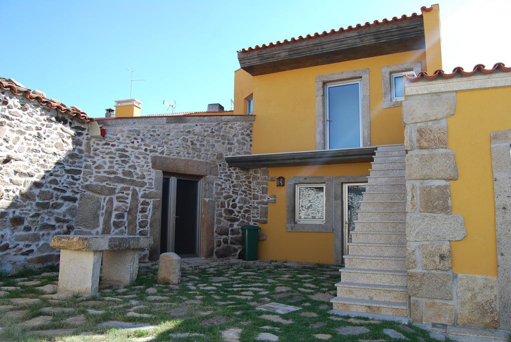 Curral De L Tiu Pino Villa Sendim  Bagian luar foto
