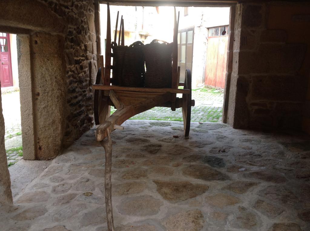 Curral De L Tiu Pino Villa Sendim  Bagian luar foto