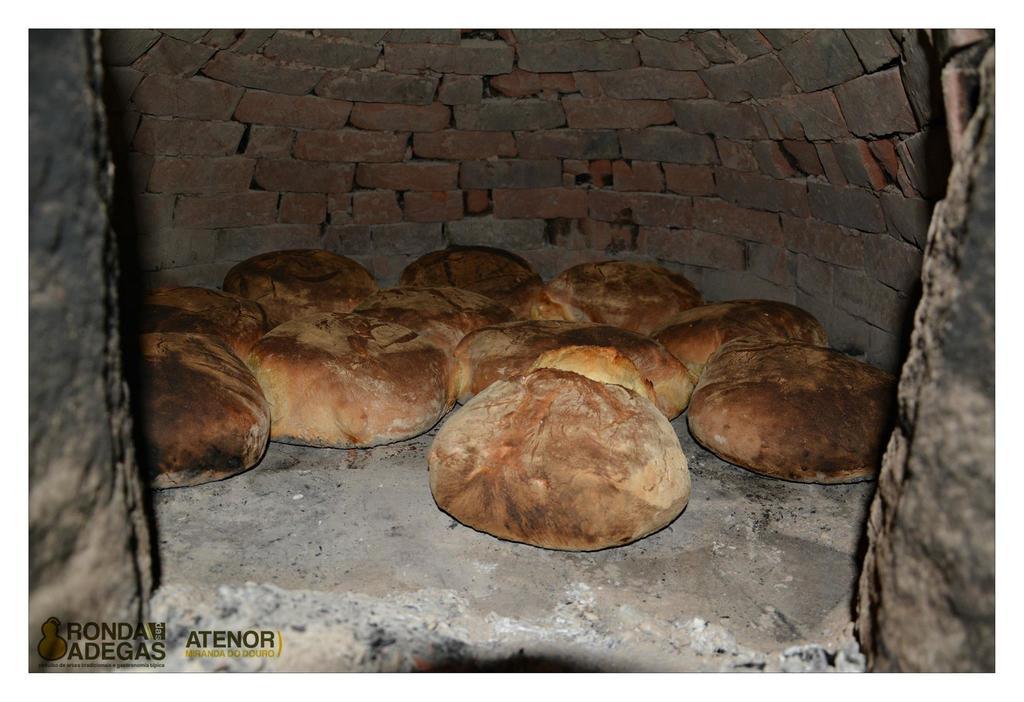 Curral De L Tiu Pino Villa Sendim  Bagian luar foto